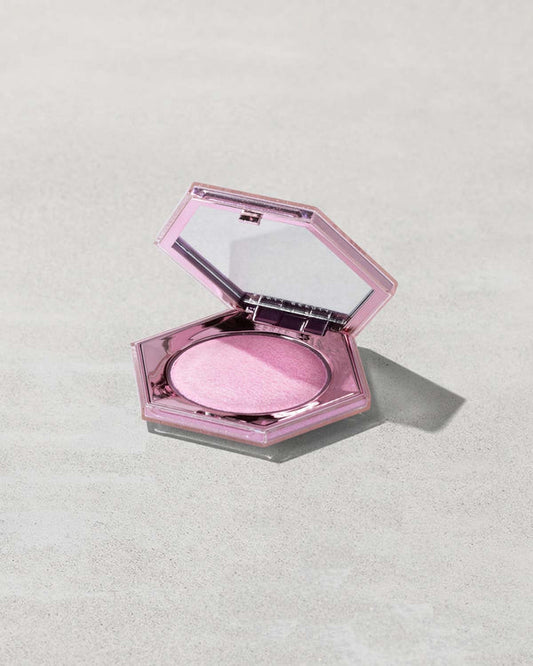 Fenty Beauty Diamond Bomb Highlighter