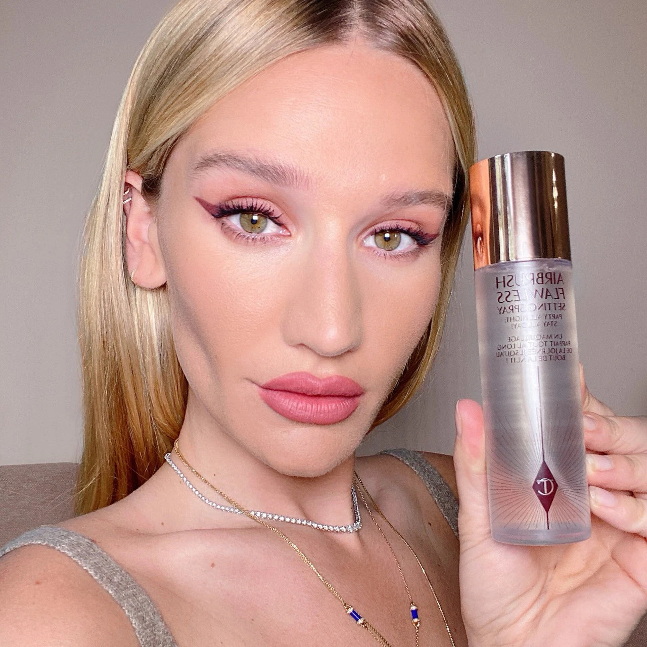 Charlotte Tilbury Airbrush Setting Spray
