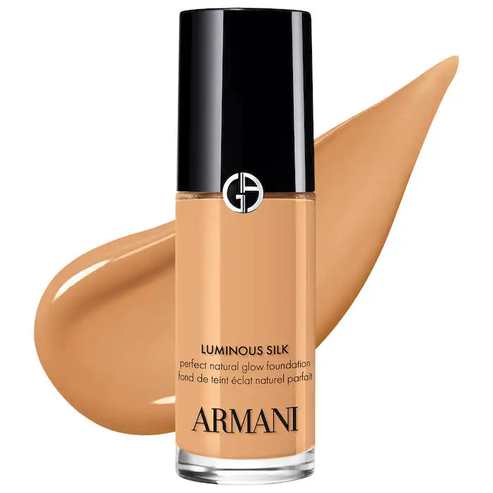 Armani Luminous Silk Natural Glow Liquid Foundation