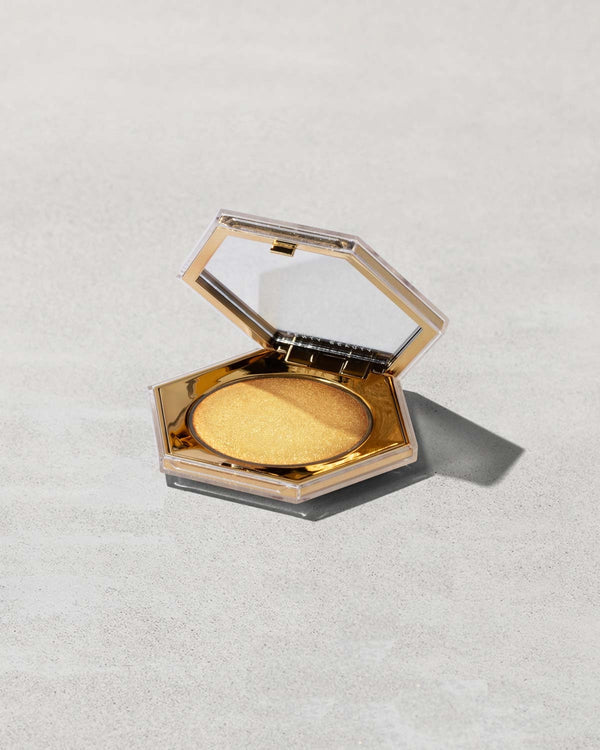 Fenty Beauty Diamond Bomb Highlighter Trophy Wife Original - The Beauty Code