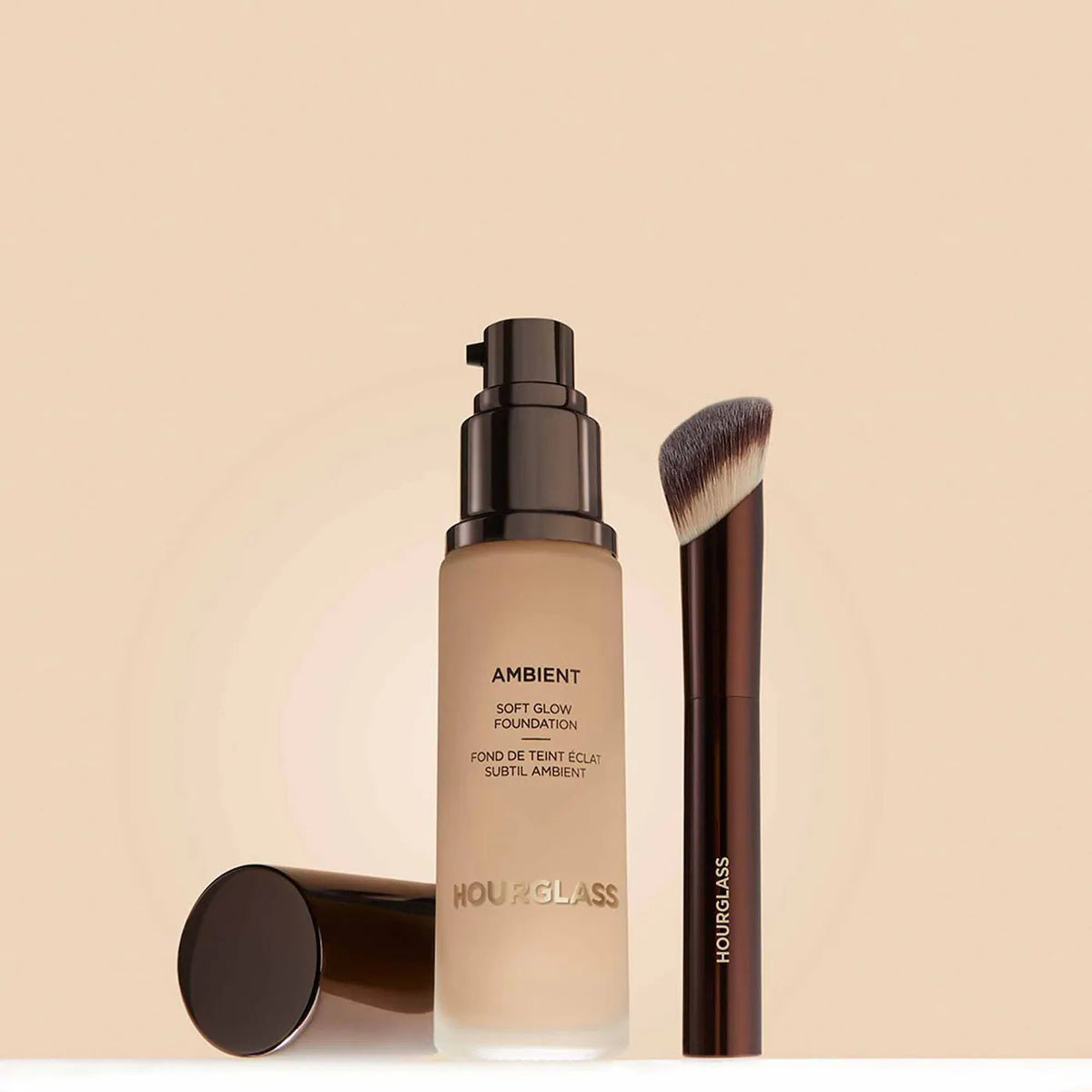 Hourglass Ambient Soft Glow Foundation Brush Original - The Beauty Code
