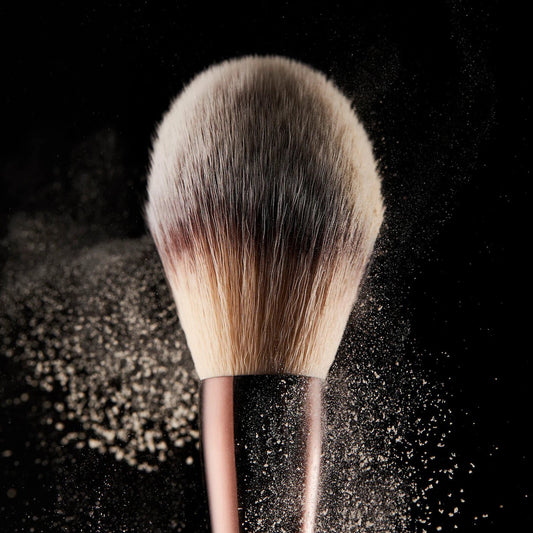 Hourglass Veil™ Powder Brush Original - The Beauty Code